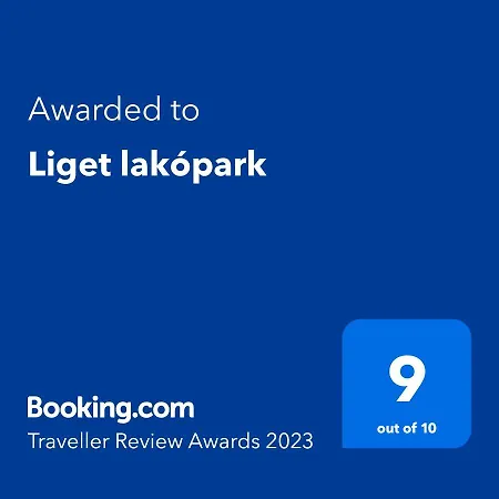 Liget Lakopark Apartment *